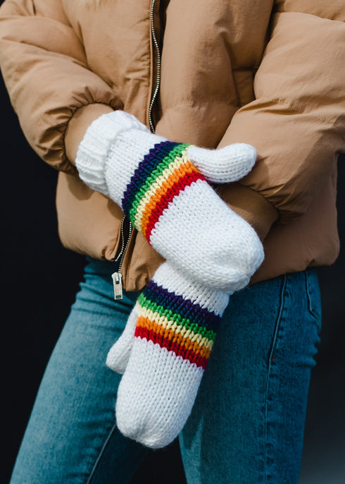 WINTER MITTENS