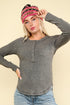 BUTTON RIBBED KNIT TOP