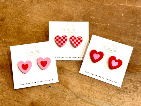 FESTIVE HEART STUDS